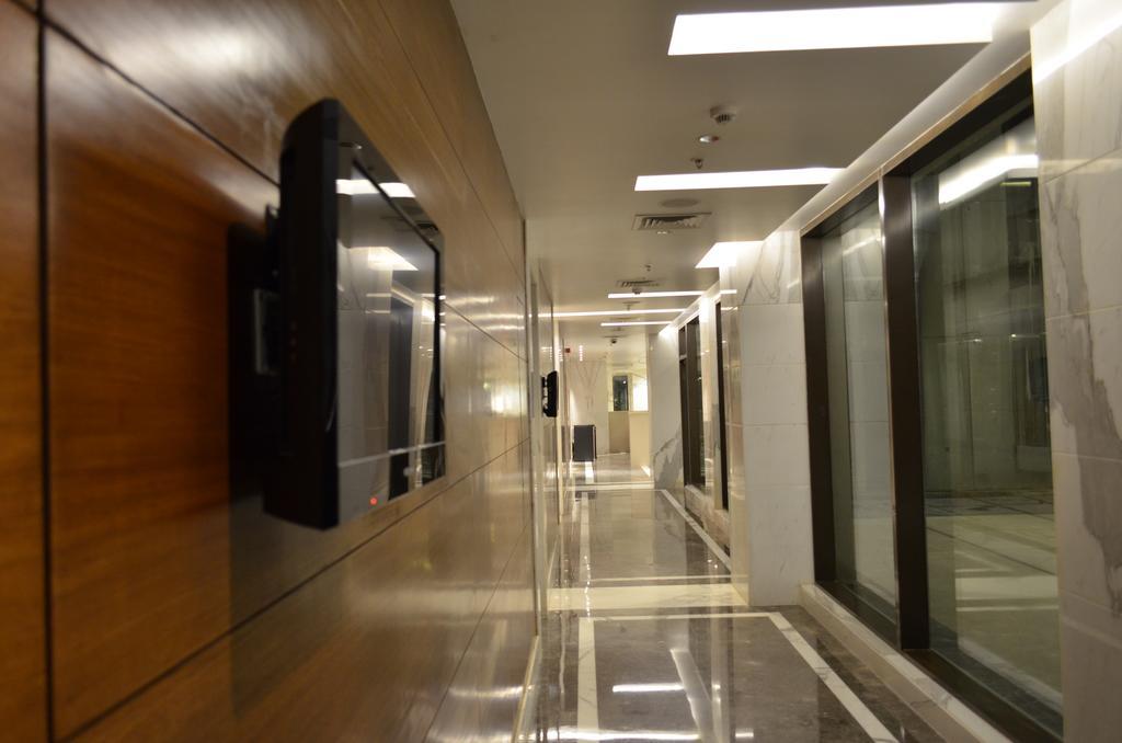 The Umrao 5* New Delhi