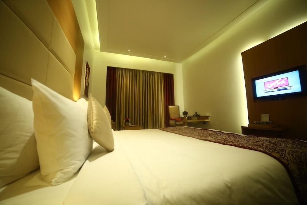 The Umrao 5*